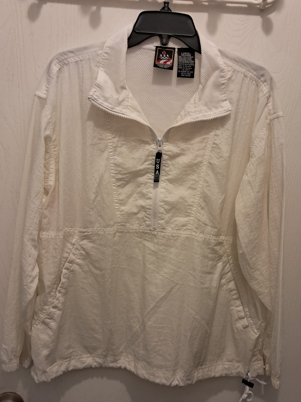 USA Tag White Half-Zip Pullover Windbreaker Jacket